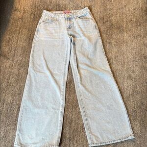 Edikted  wide leg jeans.